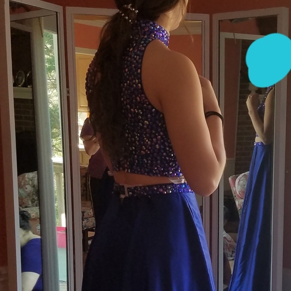 Blush Intrugue Formal/Prom Dress - Picture 2 of 4